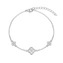 Pulsera de plata rodiada trébol con circonitas y n