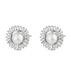 Pendiente de plata rodiado con baguettes y perla n