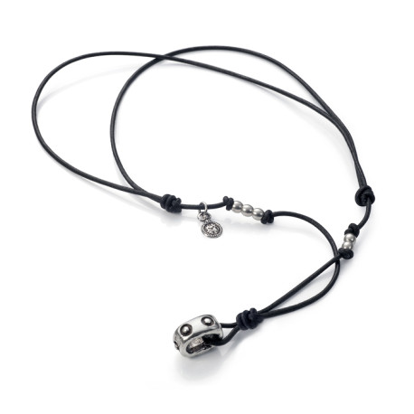 COLLAR METAL CHAP. PLATA Y PIEL UNISEX TRIBAL
