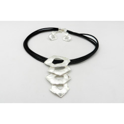 COLLAR Y PENDIENTE CRUISE