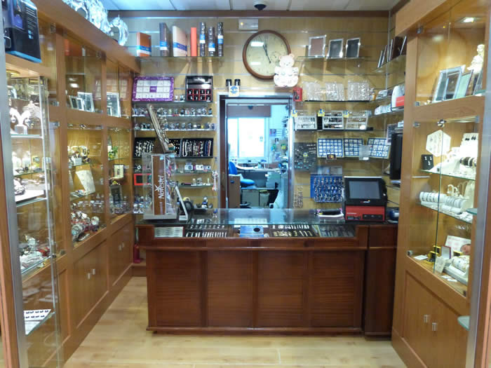 Vista interior de Relojería Campos